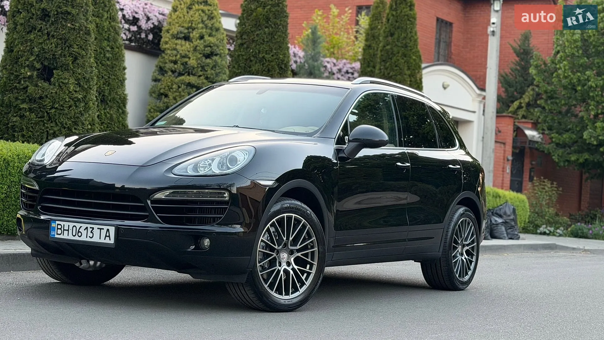 2011 Porsche Cayenne - мініатюра 4