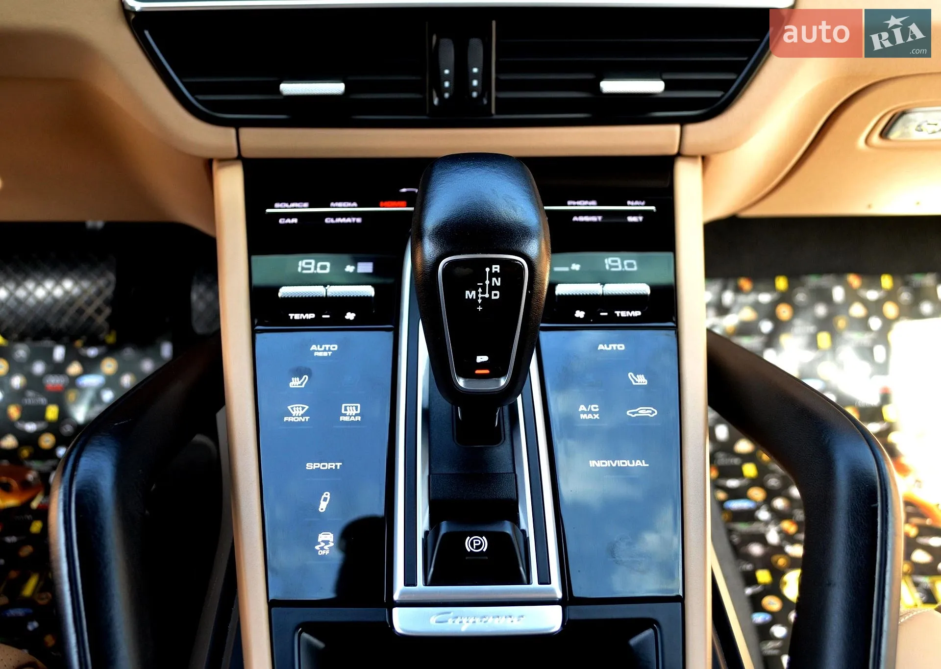 2019 Porsche Cayenne - мініатюра 54