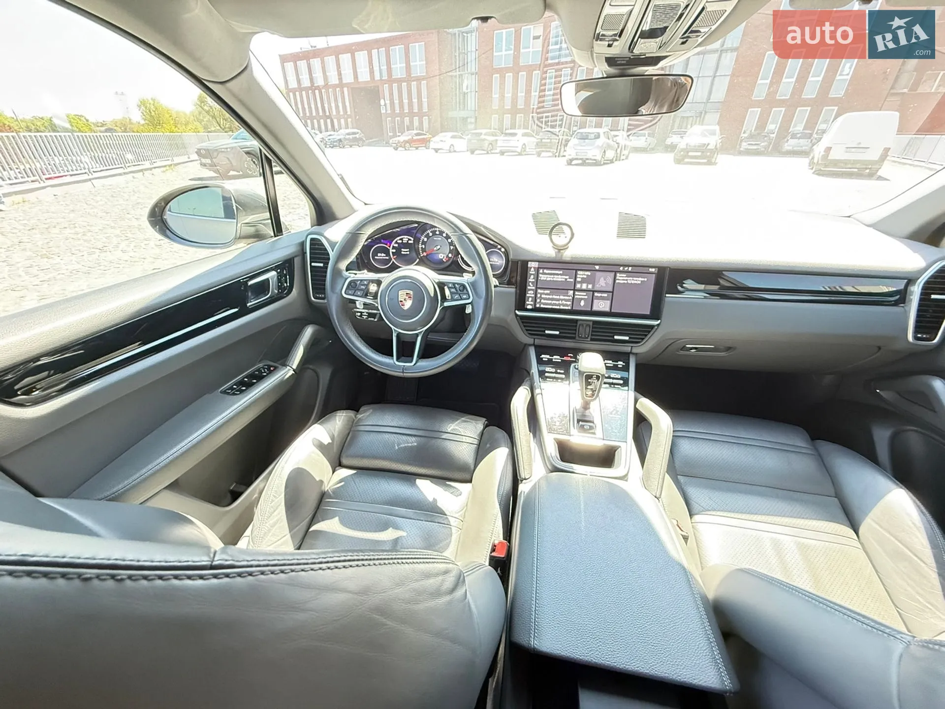 2019 Porsche Cayenne - мініатюра 24