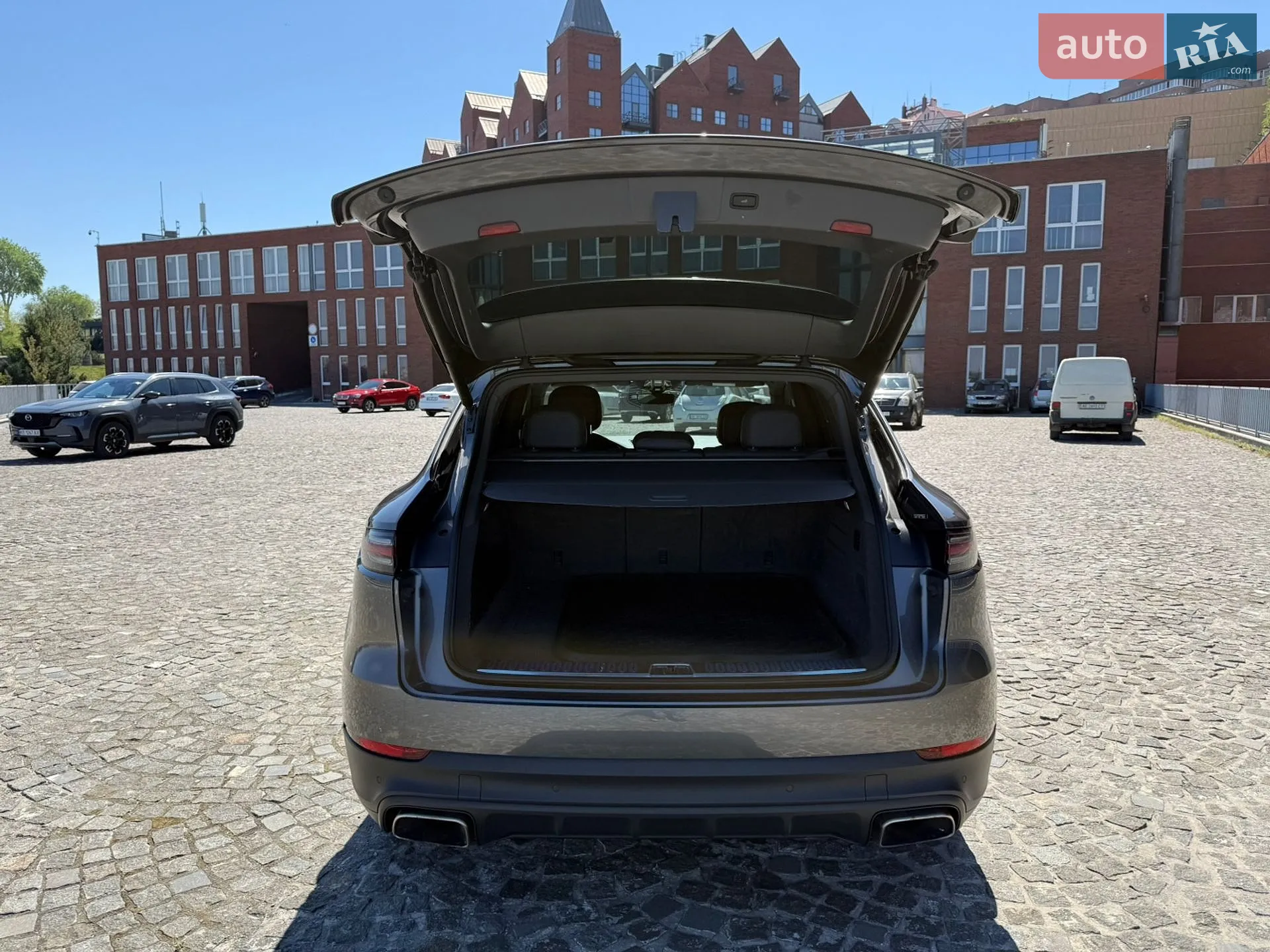 2019 Porsche Cayenne - мініатюра 35