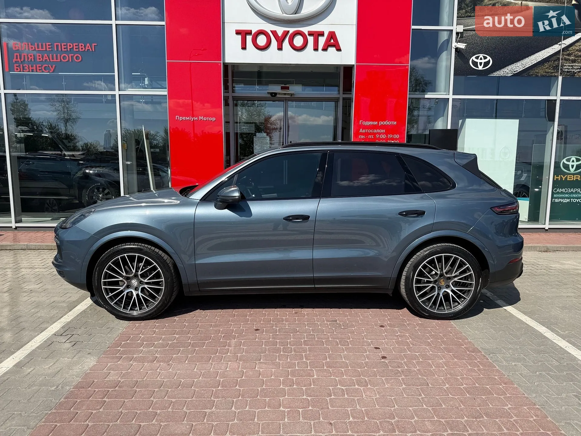 2019 Porsche Cayenne - мініатюра 4