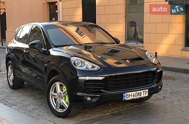 Внедорожник / Кроссовер Porsche Cayenne 2015 в Одессе