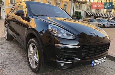 Внедорожник / Кроссовер Porsche Cayenne 2015 в Одессе