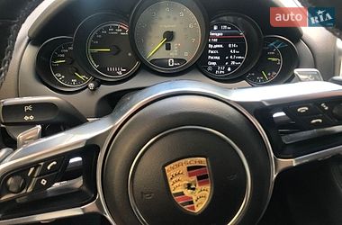 Внедорожник / Кроссовер Porsche Cayenne 2015 в Одессе