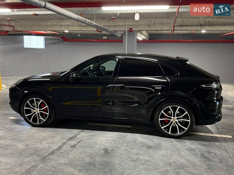 Внедорожник / Кроссовер Porsche Cayenne 2019 в Одессе