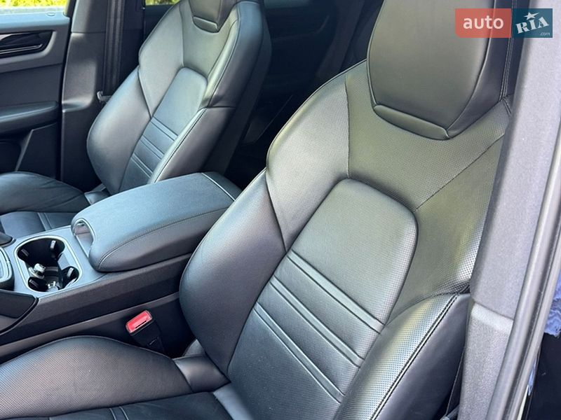Внедорожник / Кроссовер Porsche Cayenne 2019 в Одессе