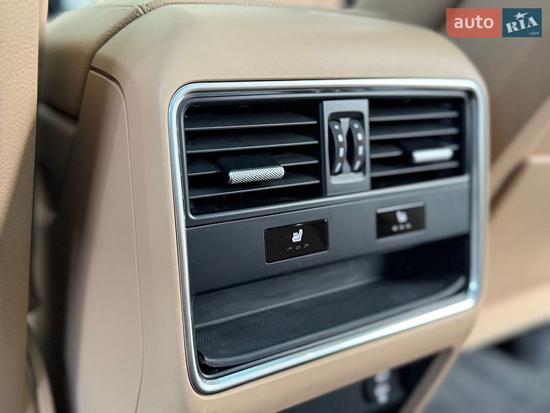 Внедорожник / Кроссовер Porsche Cayenne 2020 в Киеве