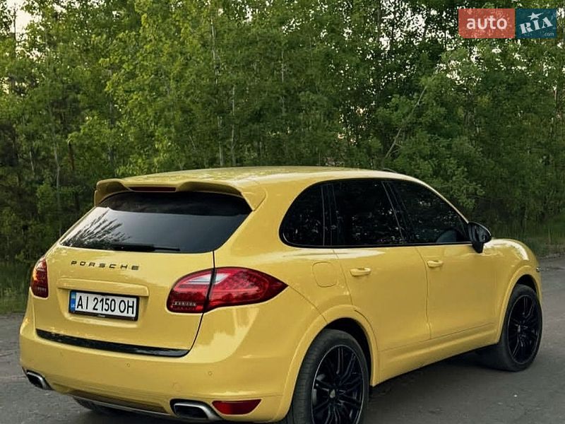 Внедорожник / Кроссовер Porsche Cayenne 2012 в Ровно
