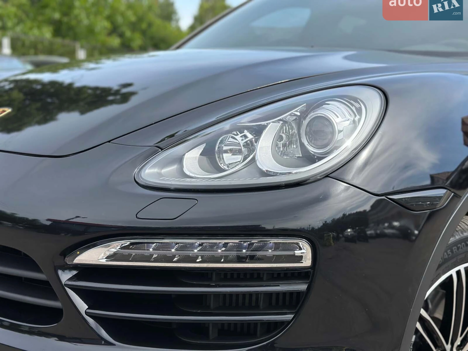 2012 Porsche Cayenne - мініатюра 3