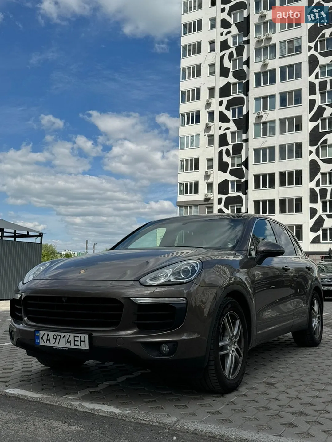 2015 Porsche Cayenne - мініатюра 4