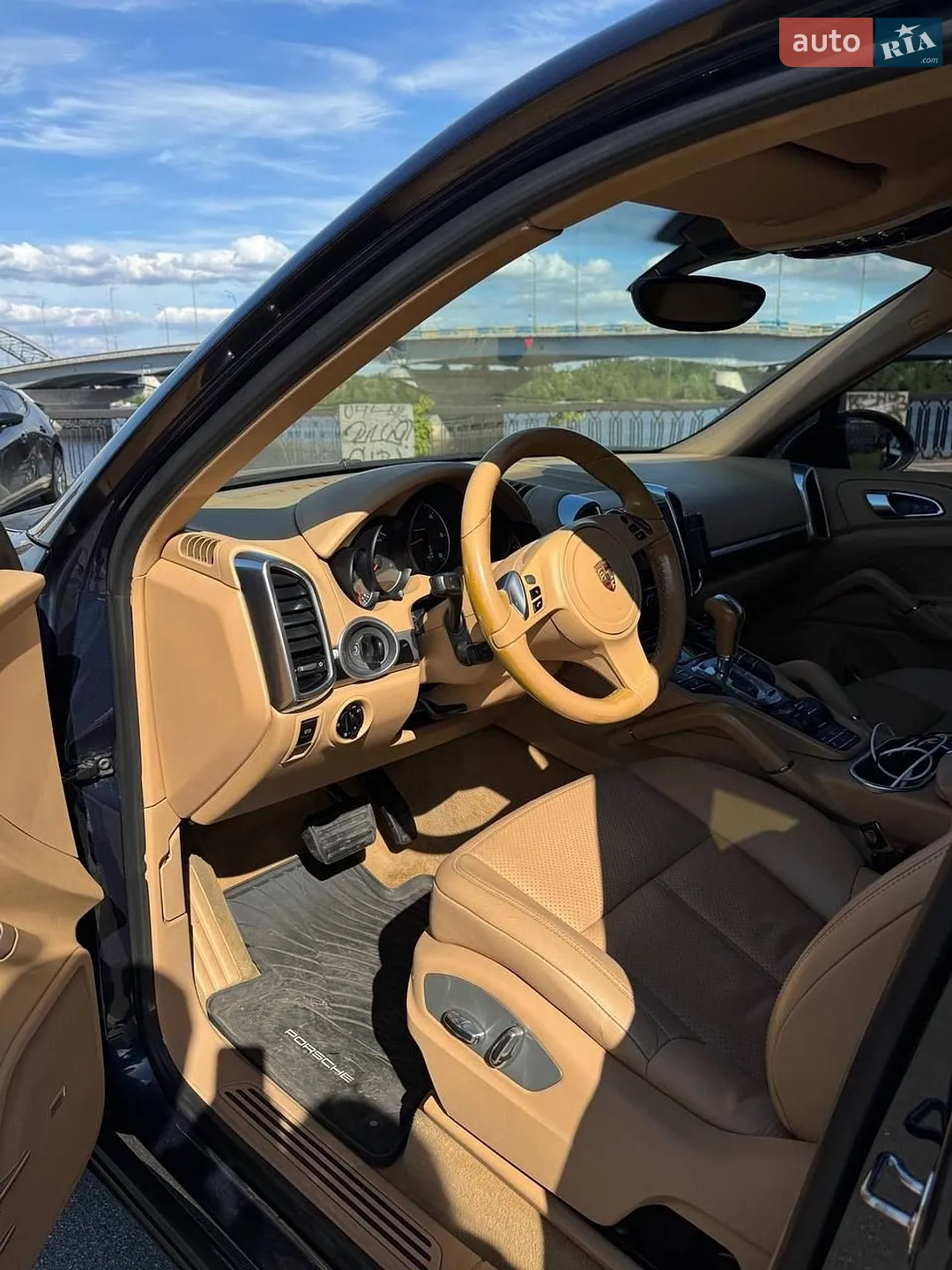 2013 Porsche Cayenne - мініатюра 4