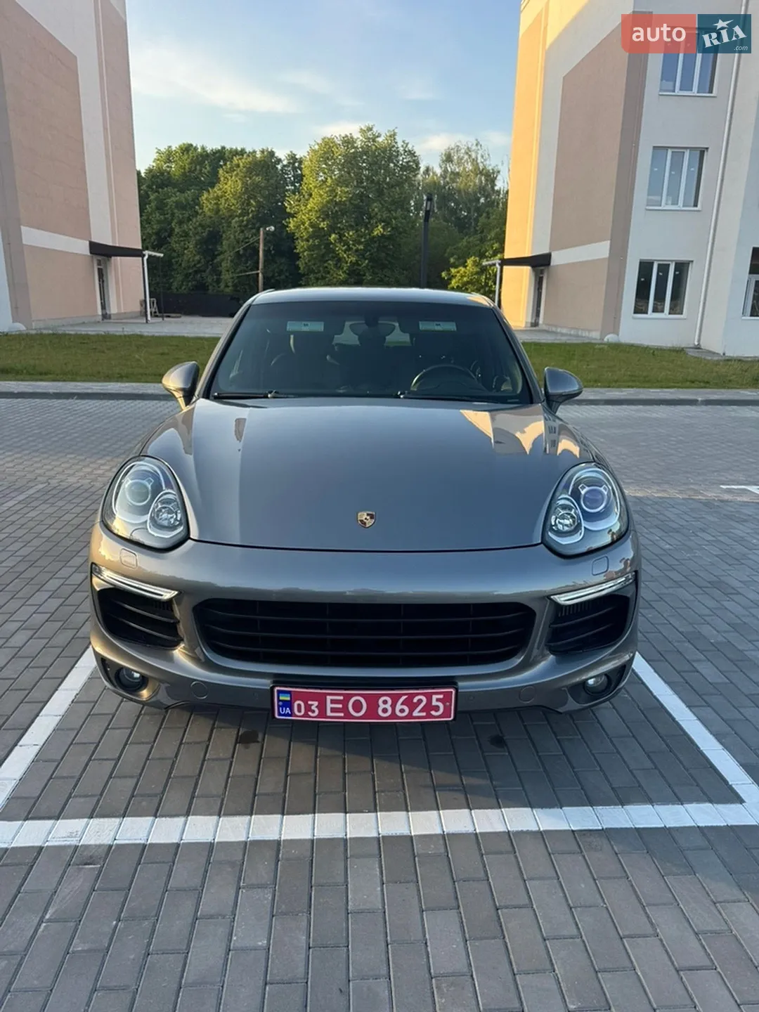 2016 Porsche Cayenne - мініатюра 6