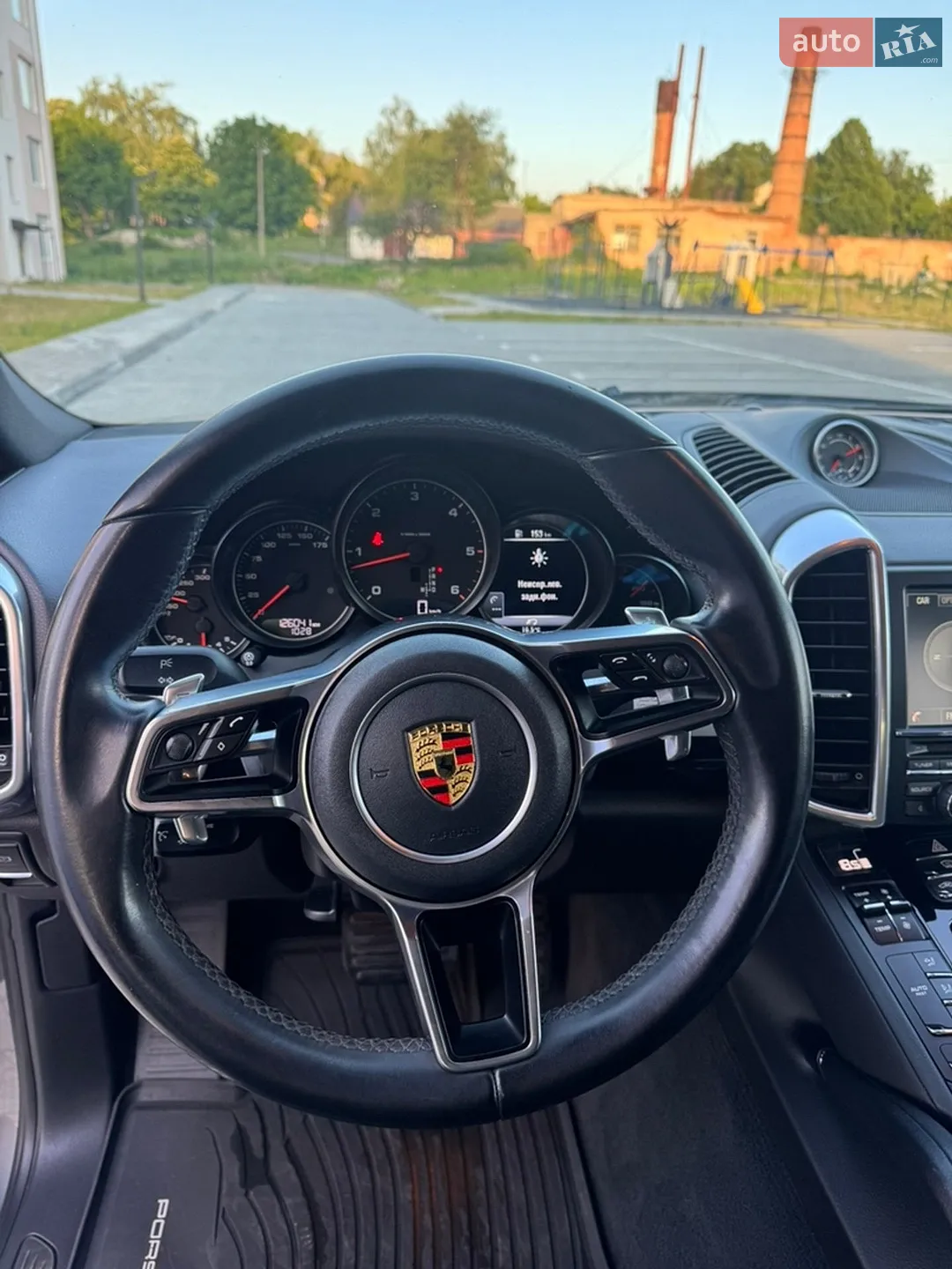 2016 Porsche Cayenne - мініатюра 22