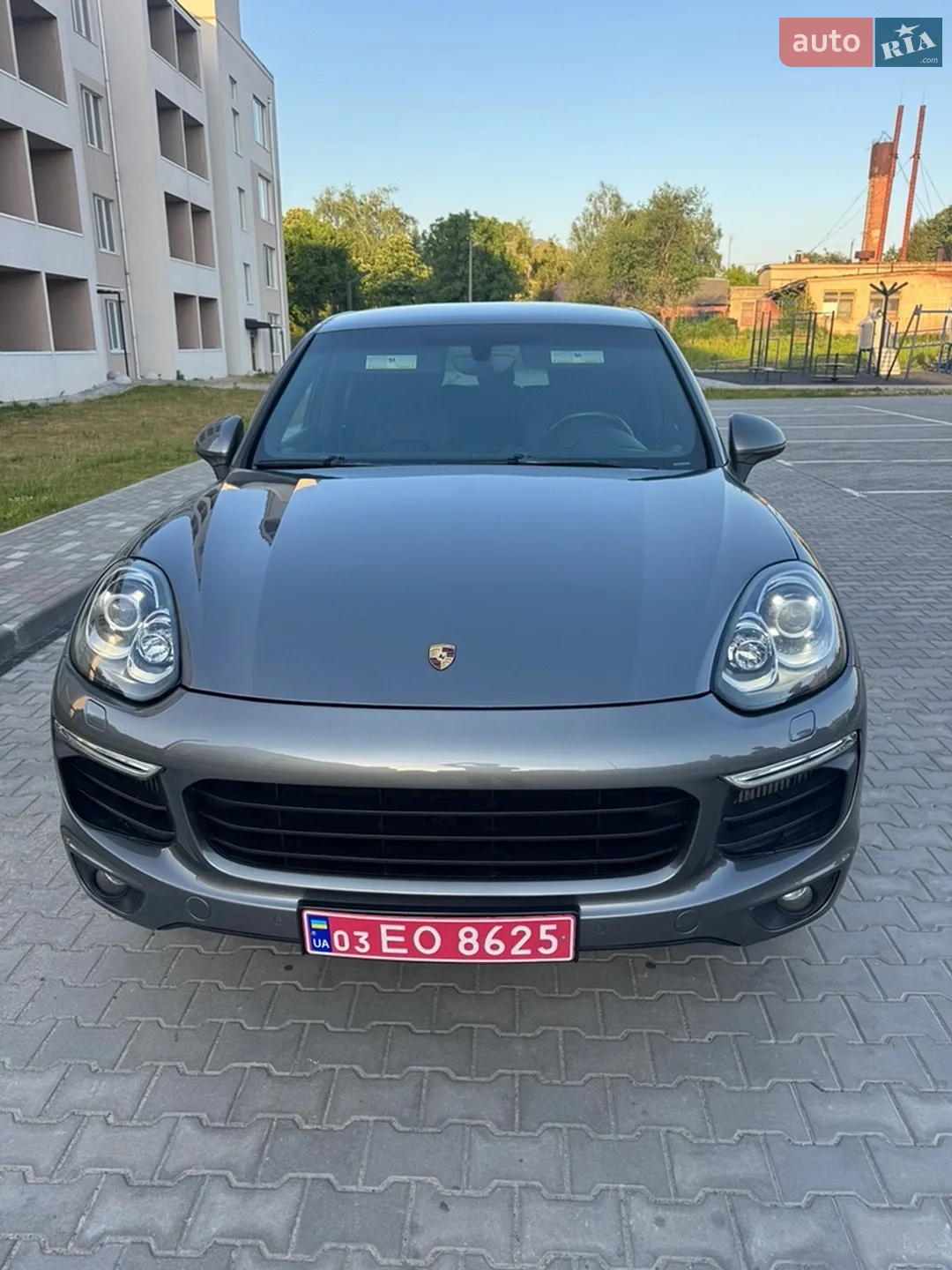 2016 Porsche Cayenne - мініатюра 10