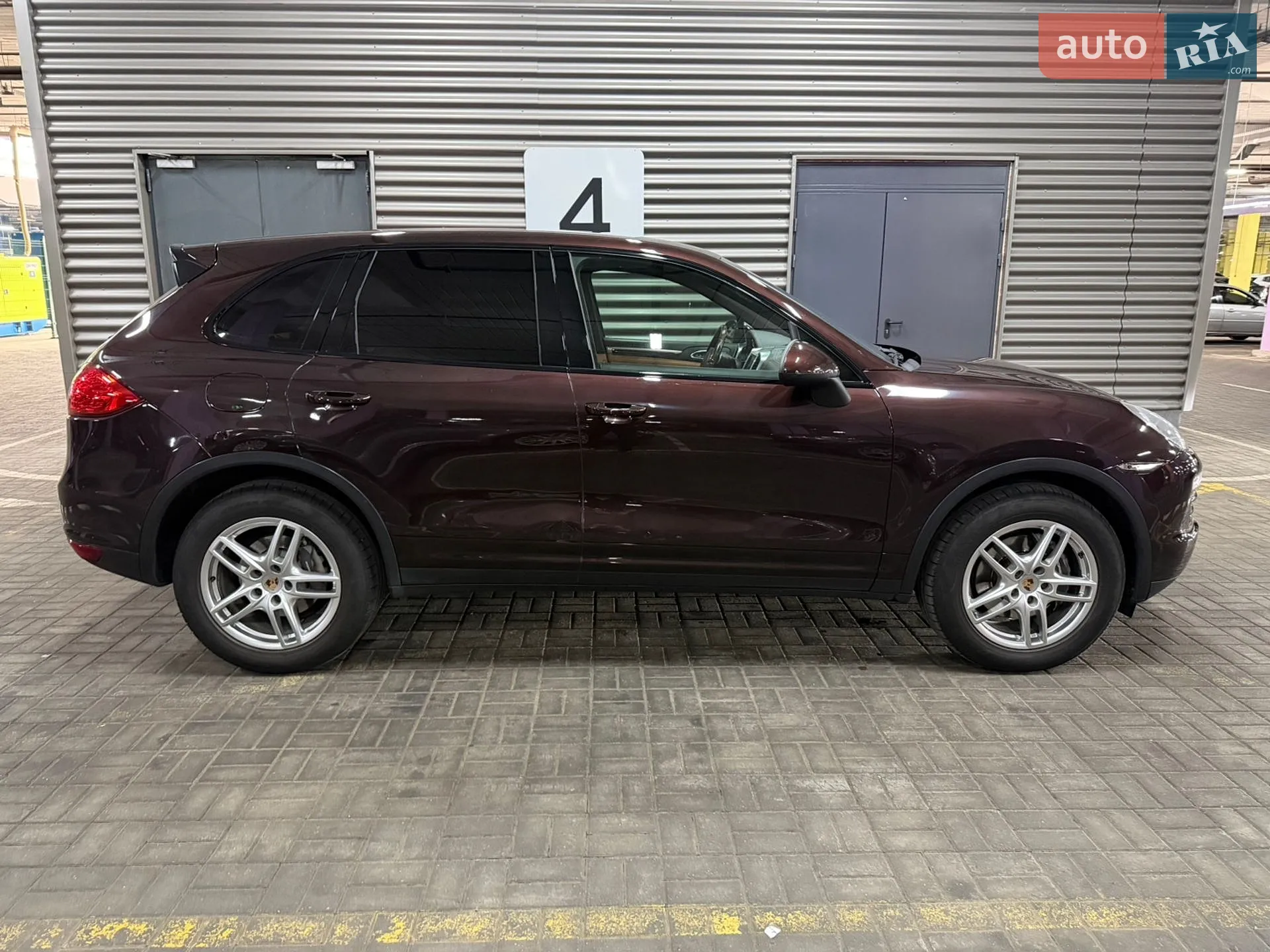 2013 Porsche Cayenne - мініатюра 4