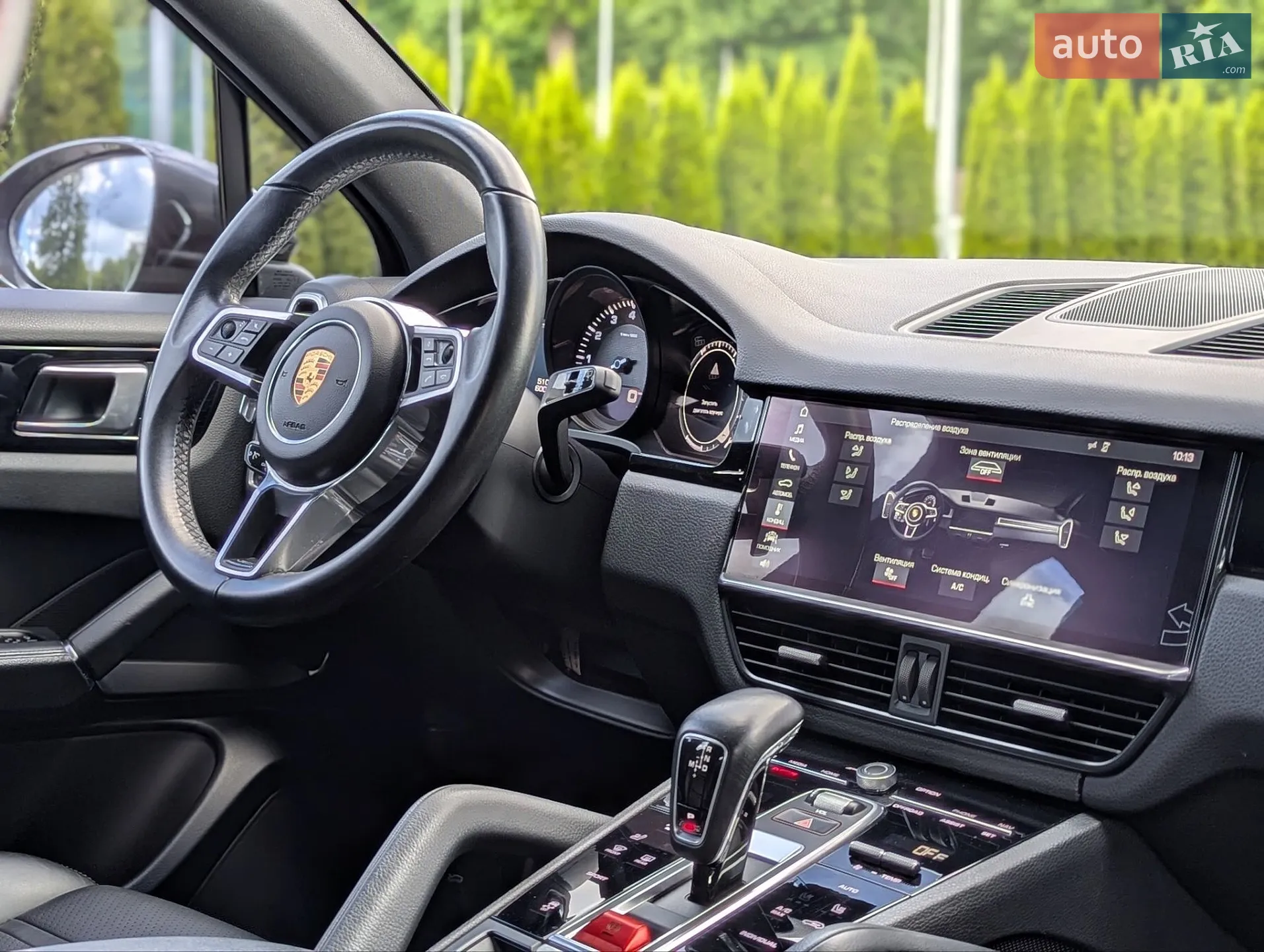 2019 Porsche Cayenne - мініатюра 22