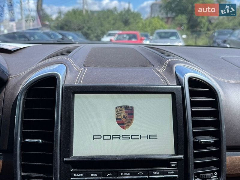 Внедорожник / Кроссовер Porsche Cayenne 2010 в Стрые