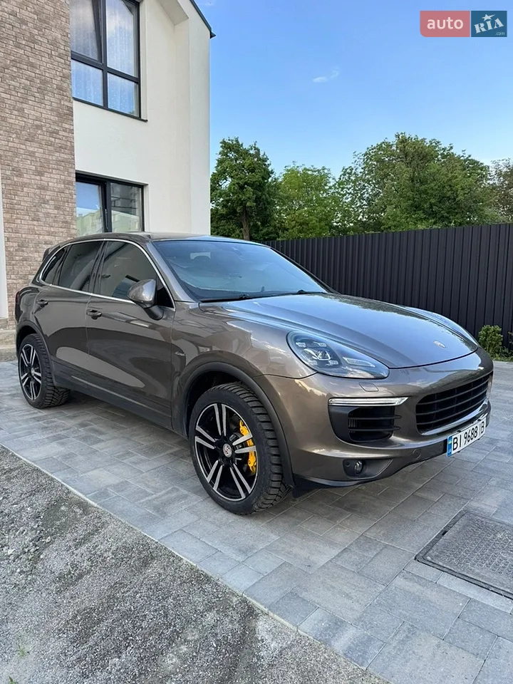 2015 Porsche Cayenne - мініатюра 33