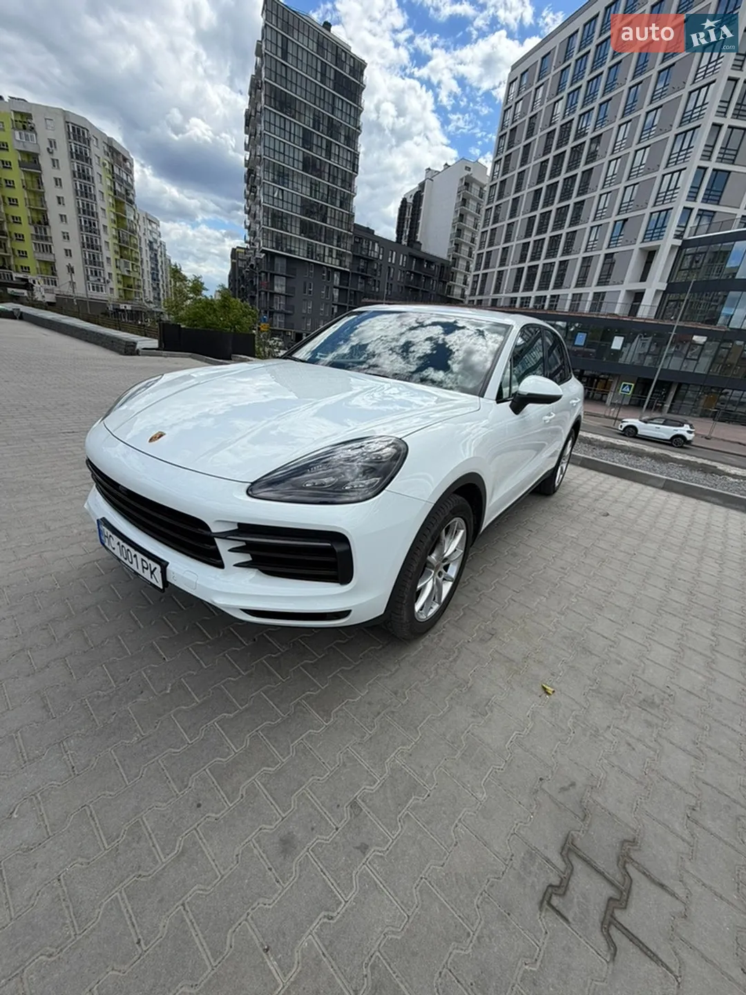 2021 Porsche Cayenne - мініатюра 3