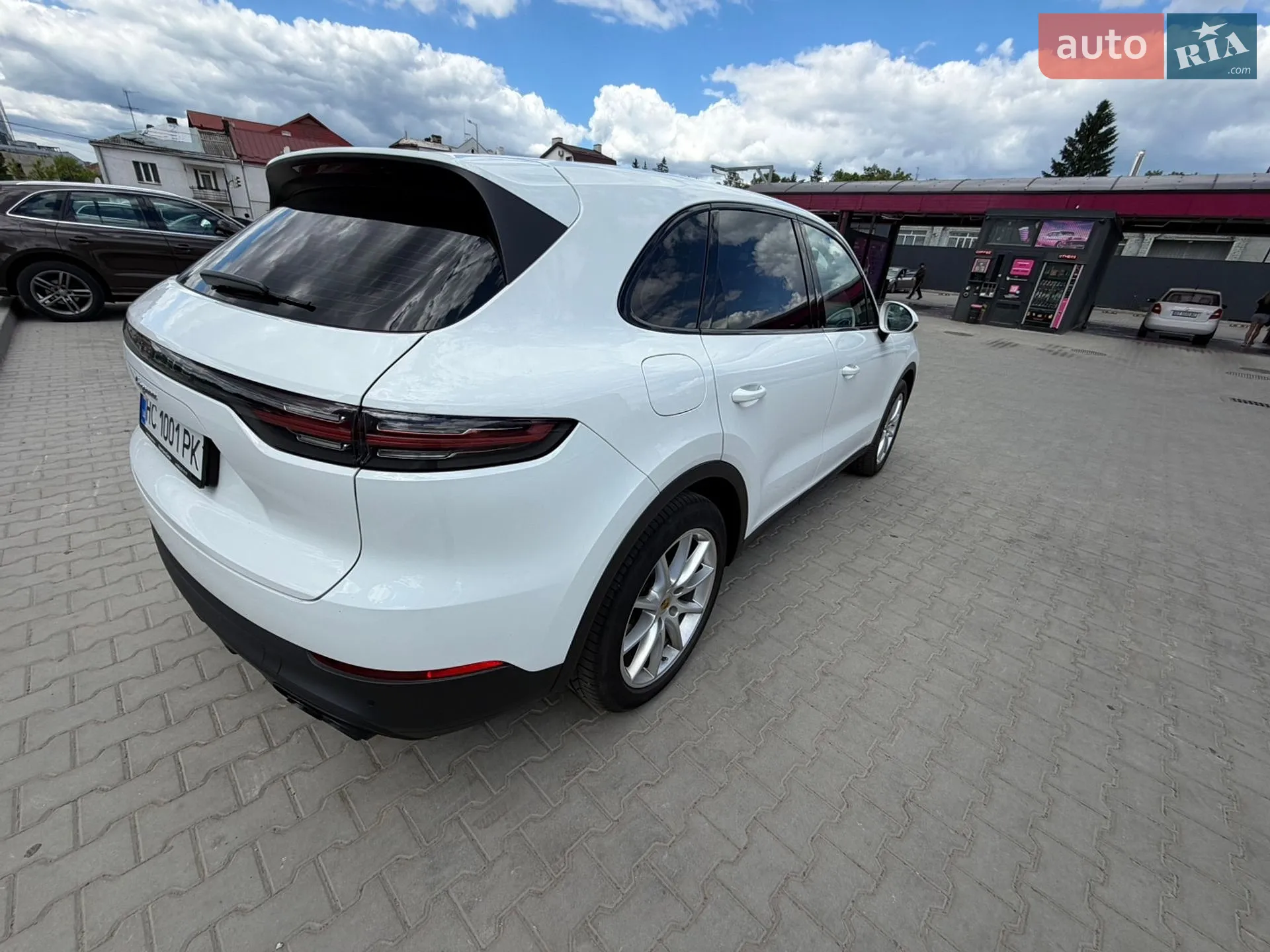 2021 Porsche Cayenne - мініатюра 7