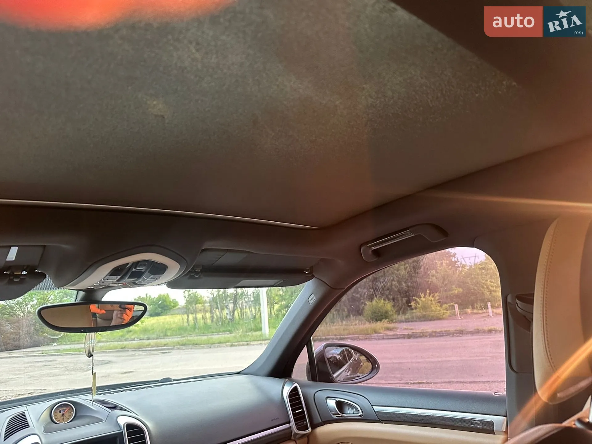2016 Porsche Cayenne - мініатюра 14