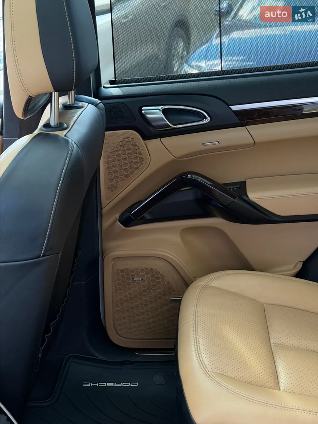 2015 Porsche Cayenne - мініатюра 21