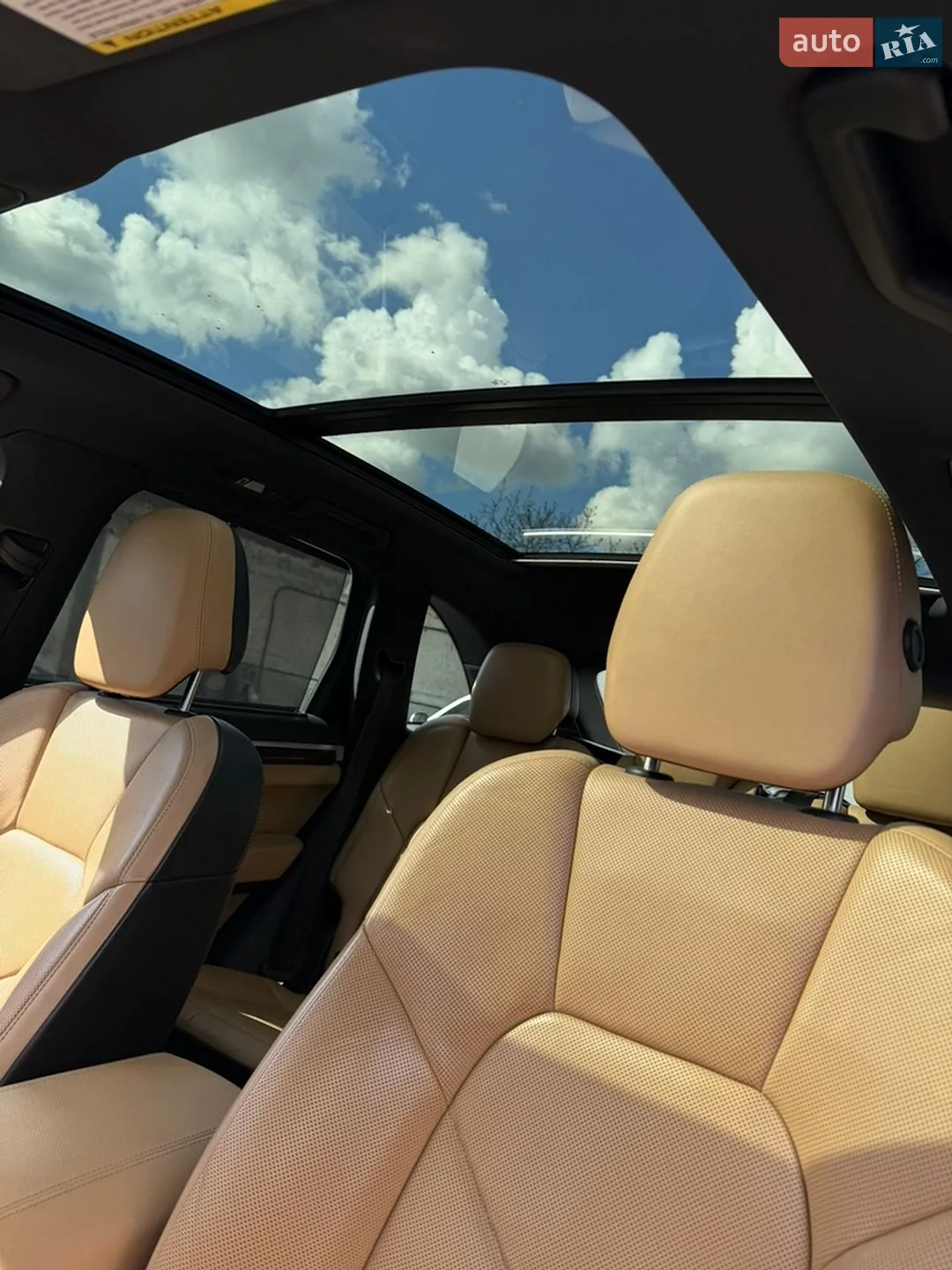 2015 Porsche Cayenne - мініатюра 24