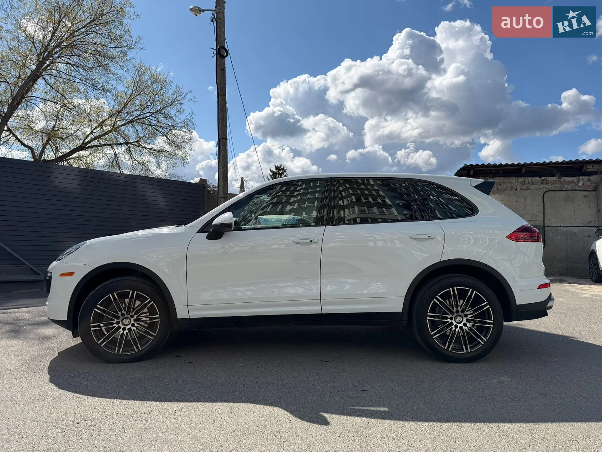 2015 Porsche Cayenne - мініатюра 5