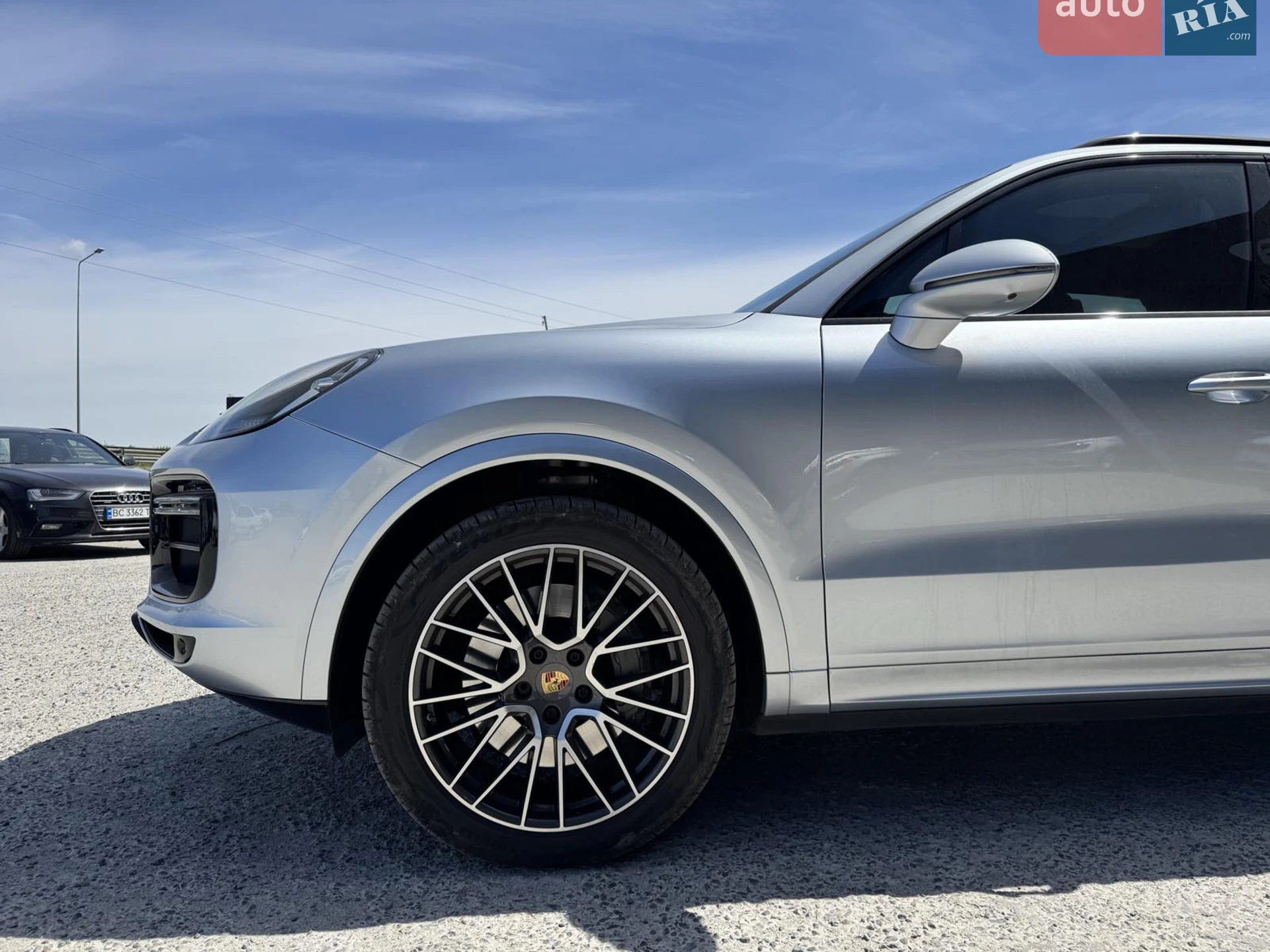2018 Porsche Cayenne - мініатюра 11