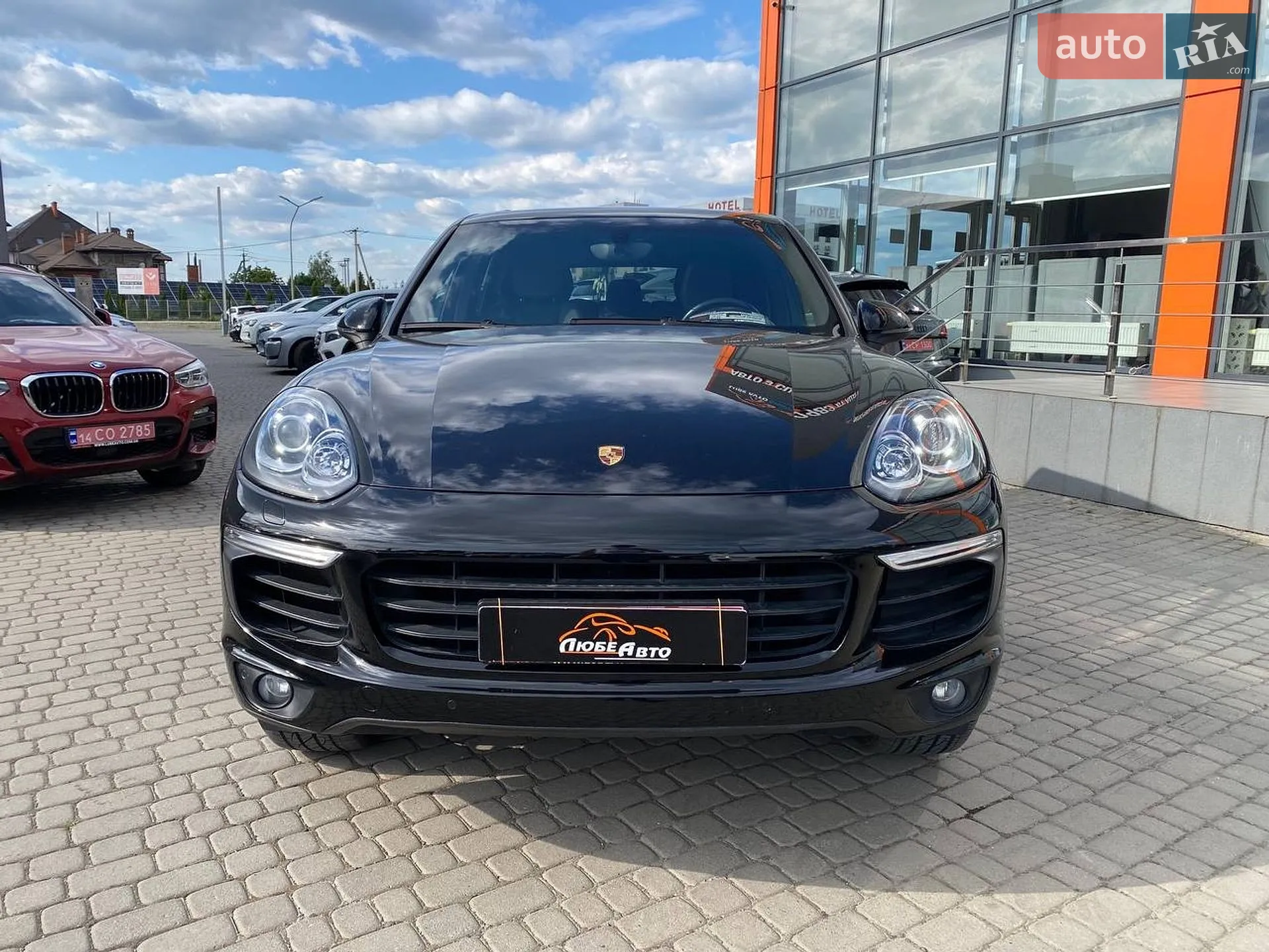 2016 Porsche Cayenne - мініатюра 2