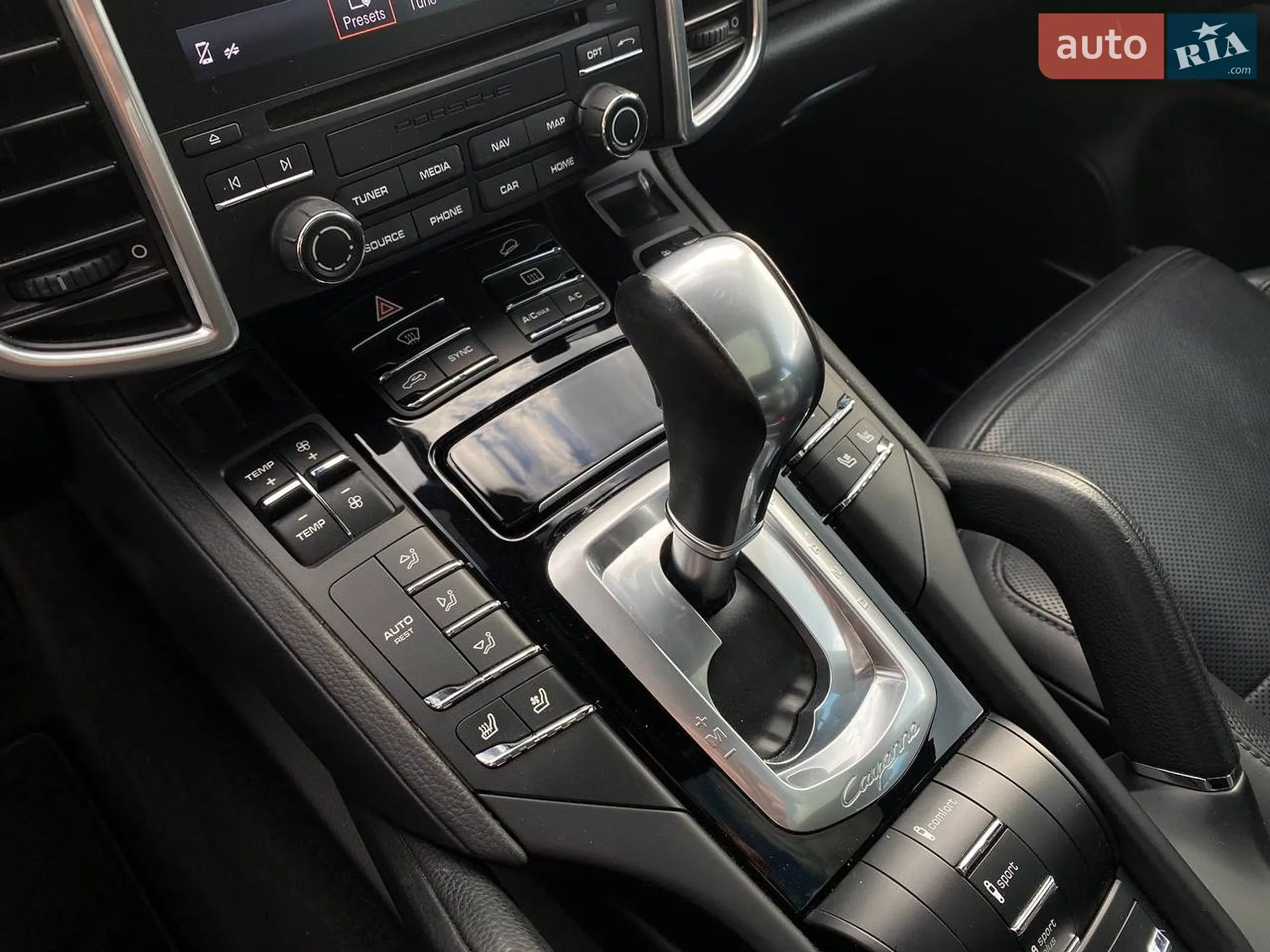 2016 Porsche Cayenne - мініатюра 17