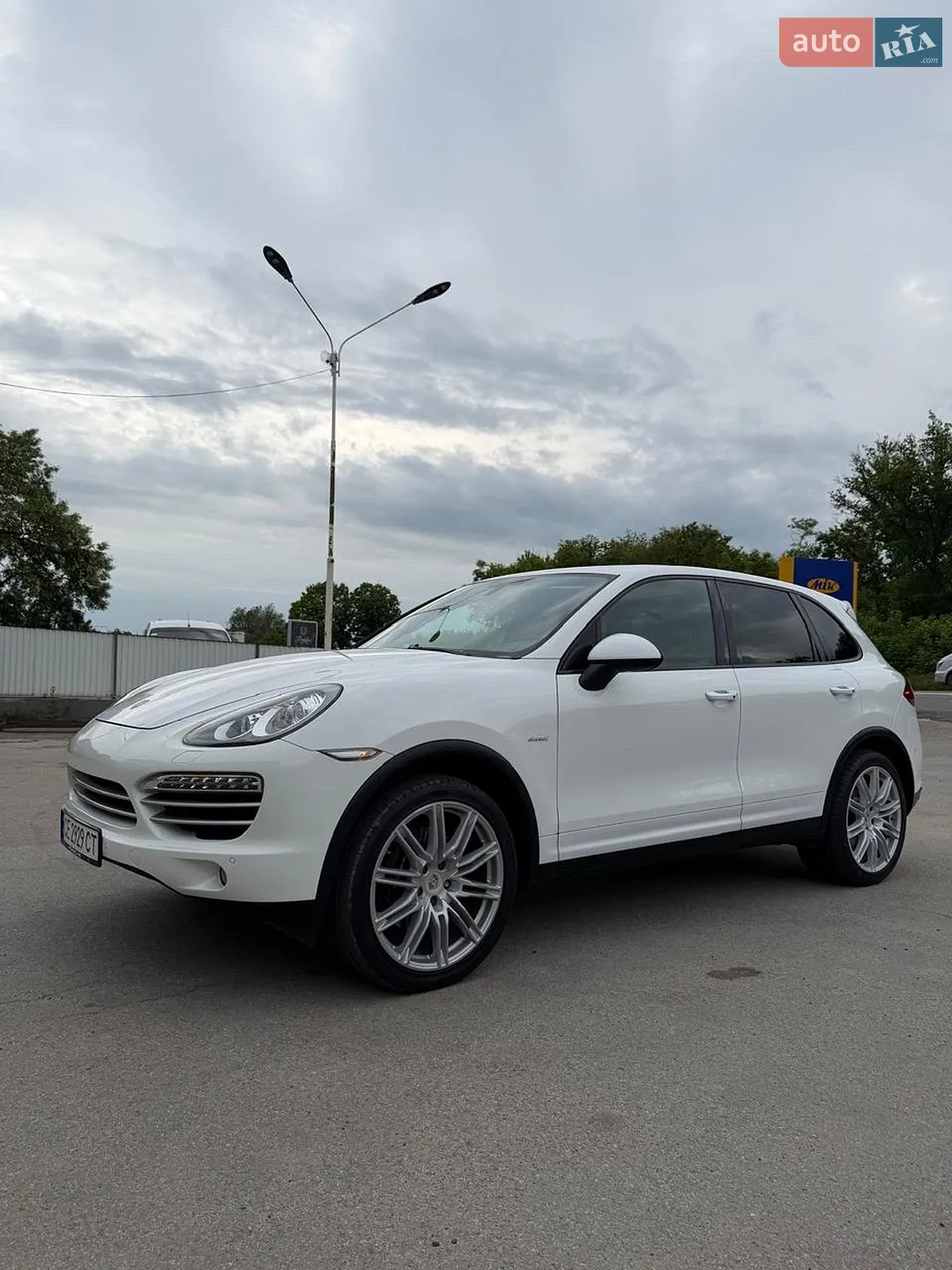 2014 Porsche Cayenne - мініатюра 3