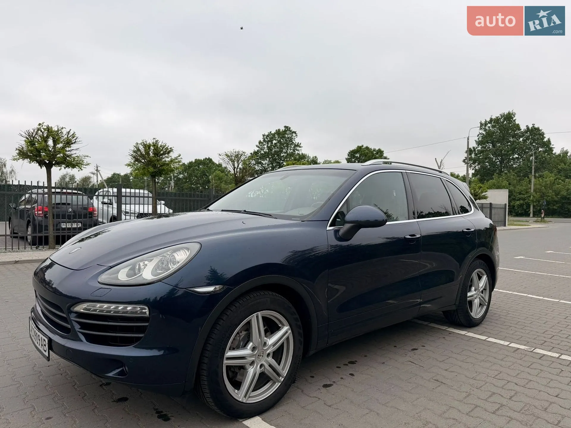 2010 Porsche Cayenne - мініатюра 4