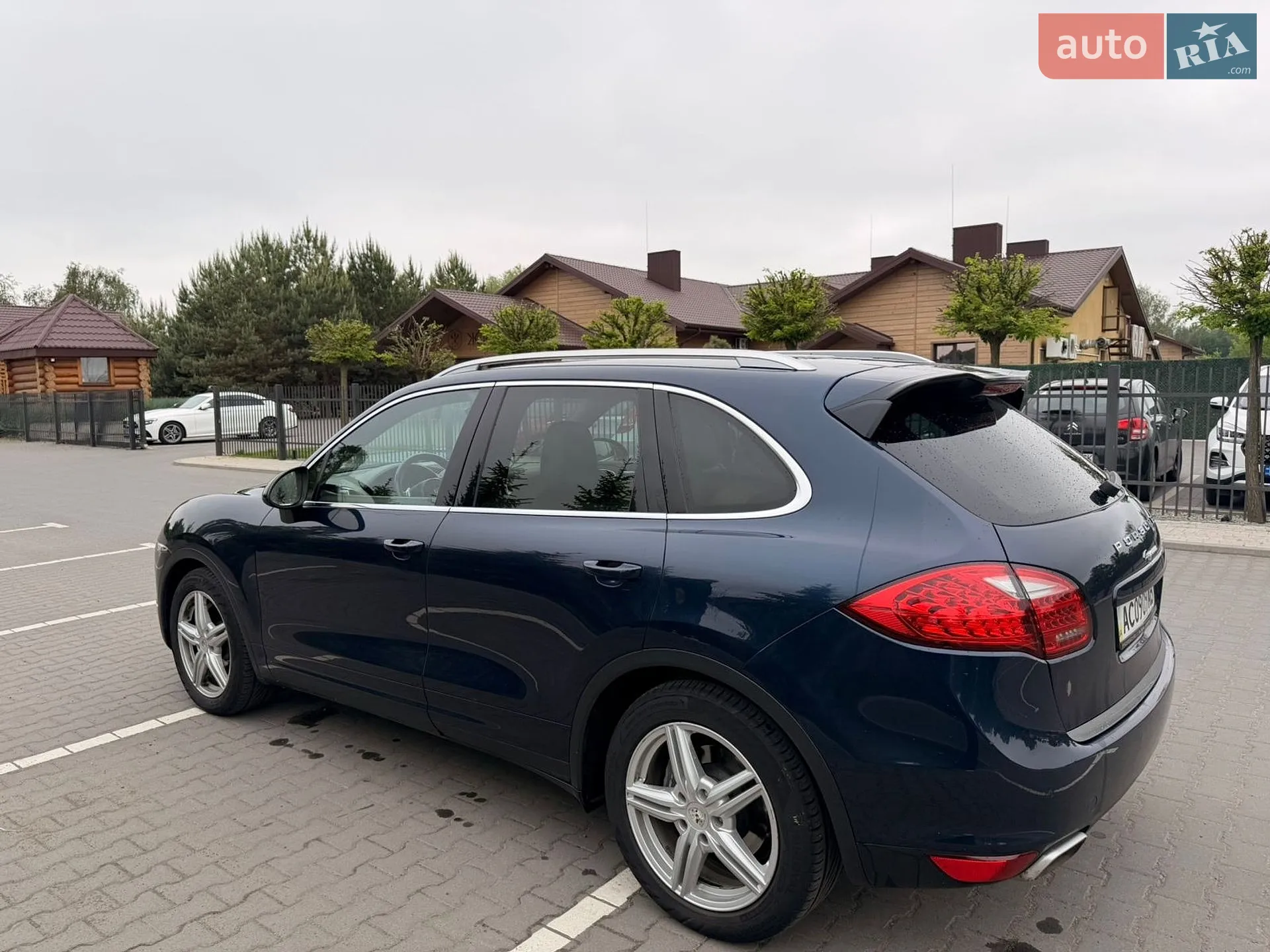 2010 Porsche Cayenne - мініатюра 15