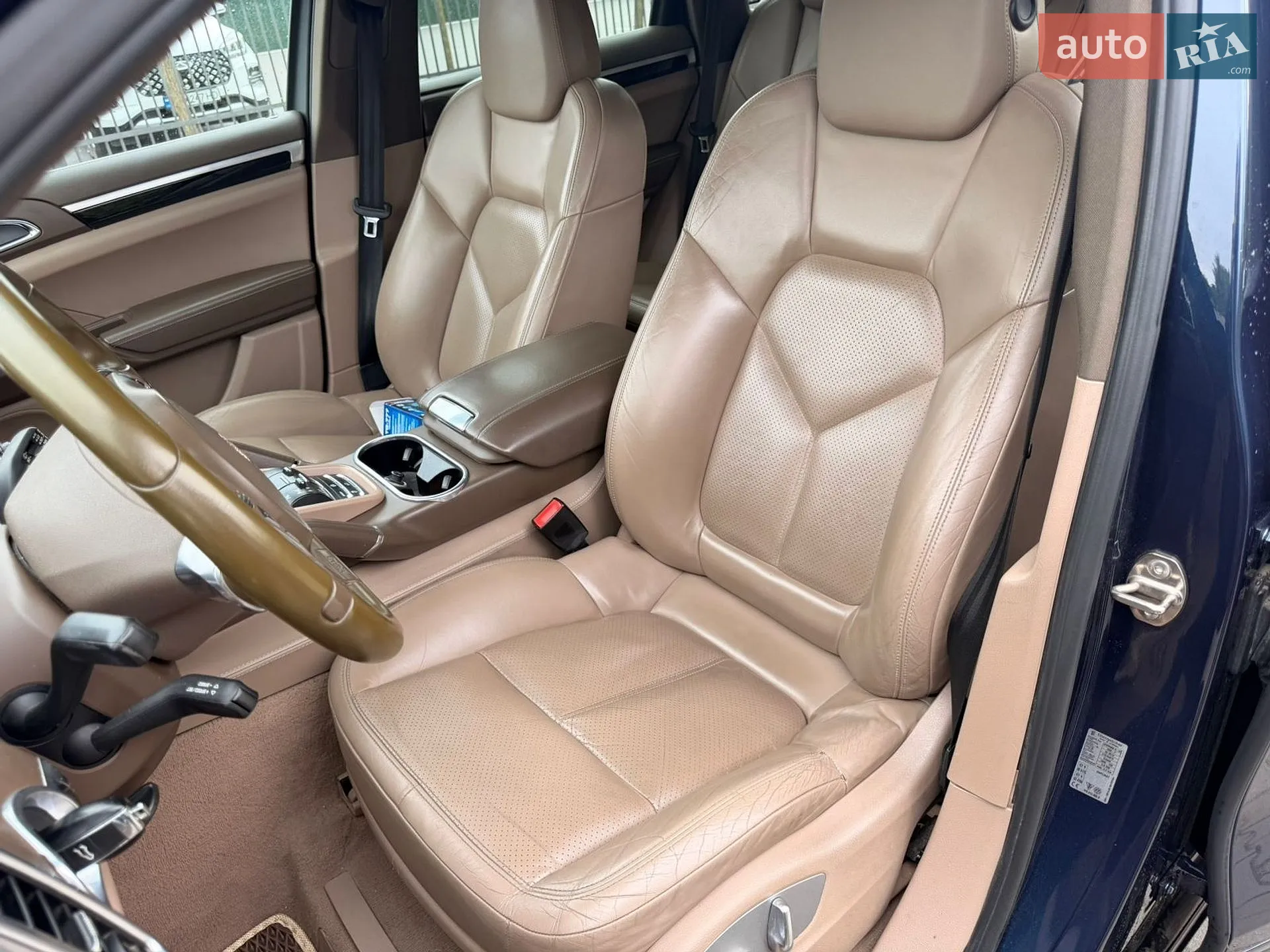 2010 Porsche Cayenne - мініатюра 35