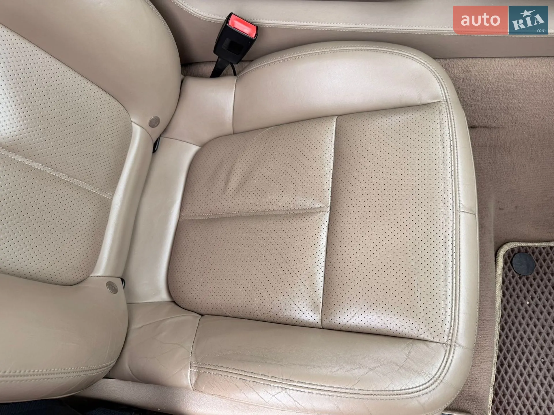 2010 Porsche Cayenne - мініатюра 56