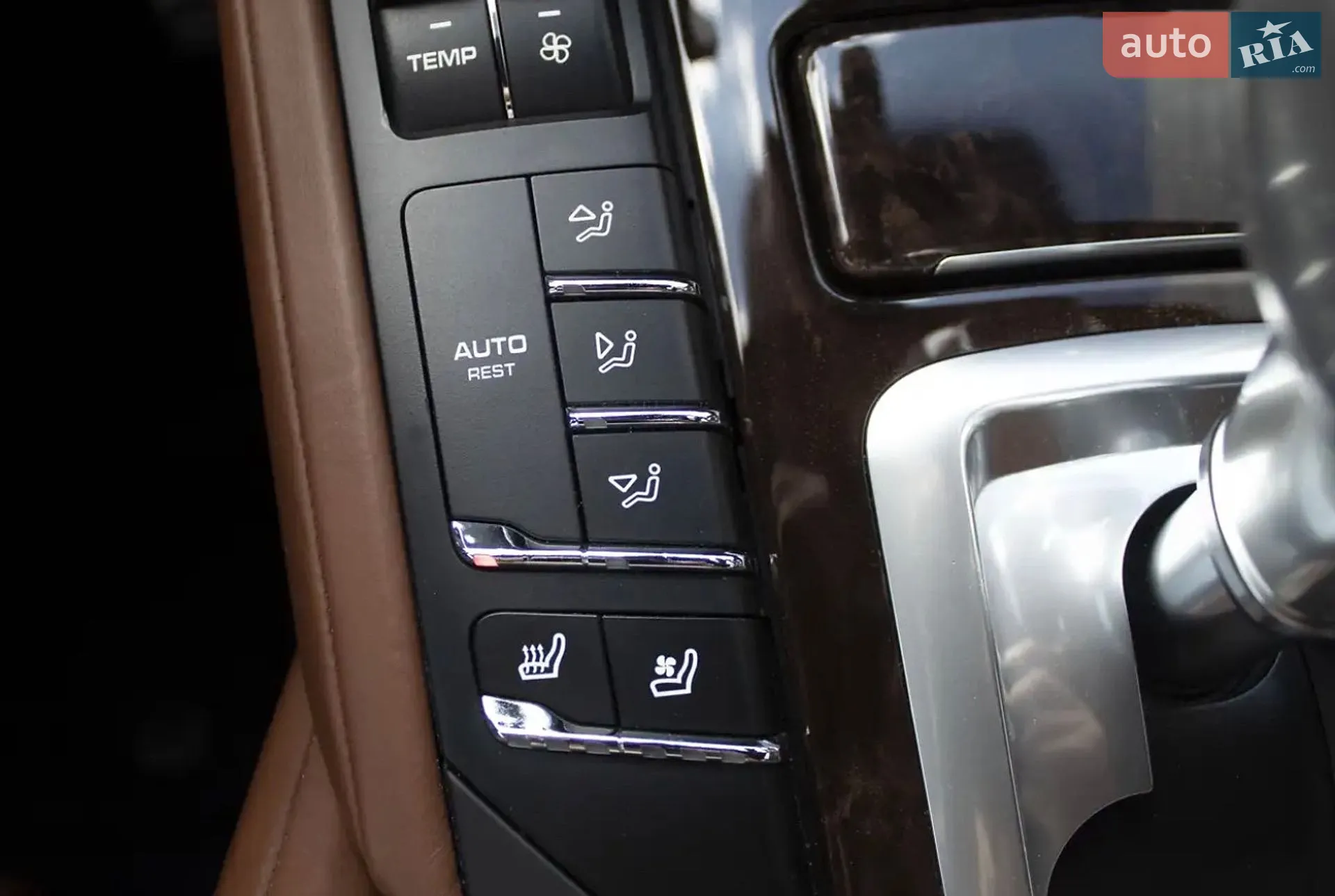 2015 Porsche Cayenne - мініатюра 17