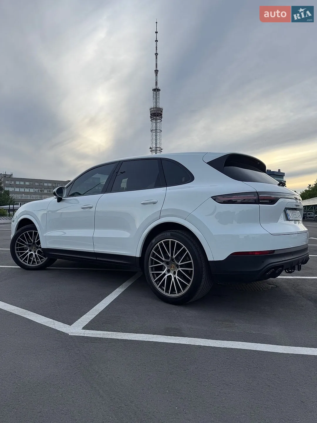2022 Porsche Cayenne - мініатюра 11