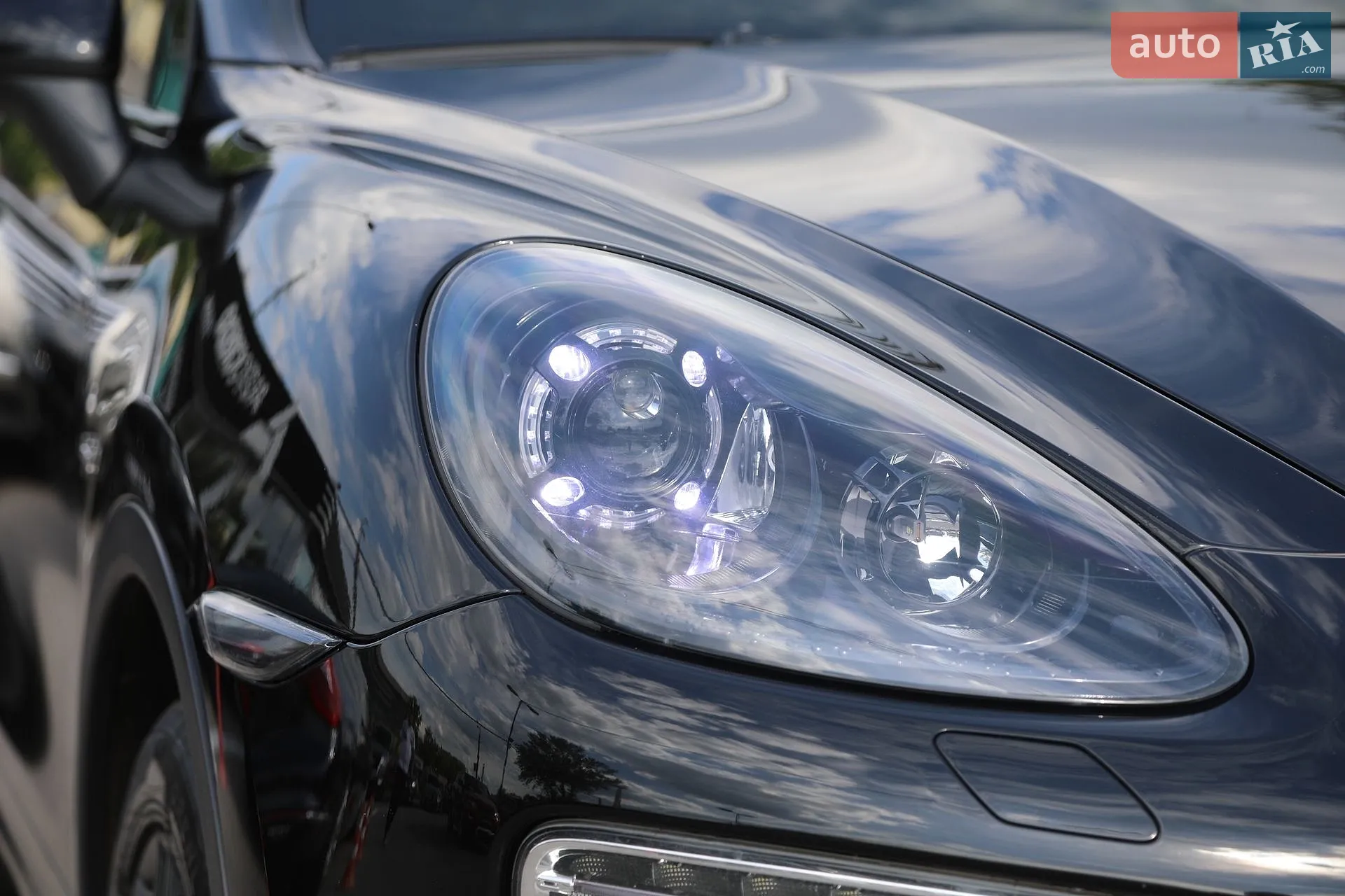 2014 Porsche Cayenne - мініатюра 5