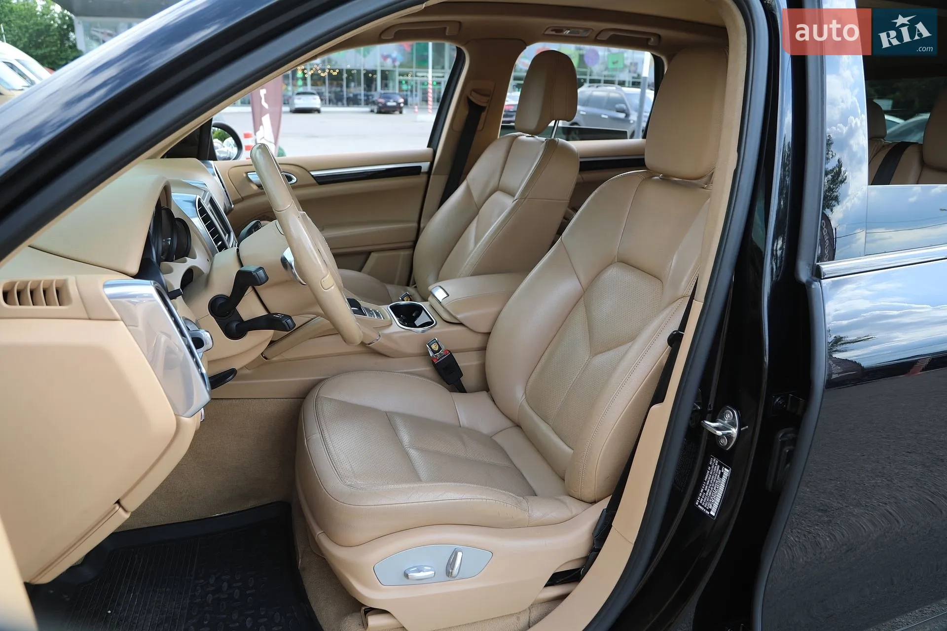 2014 Porsche Cayenne - мініатюра 14