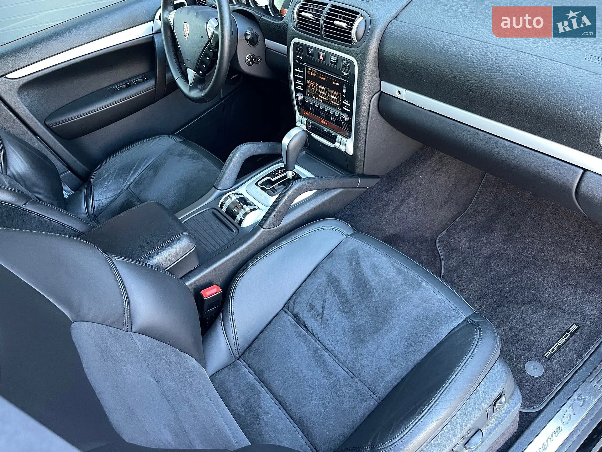 2010 Porsche Cayenne - мініатюра 32