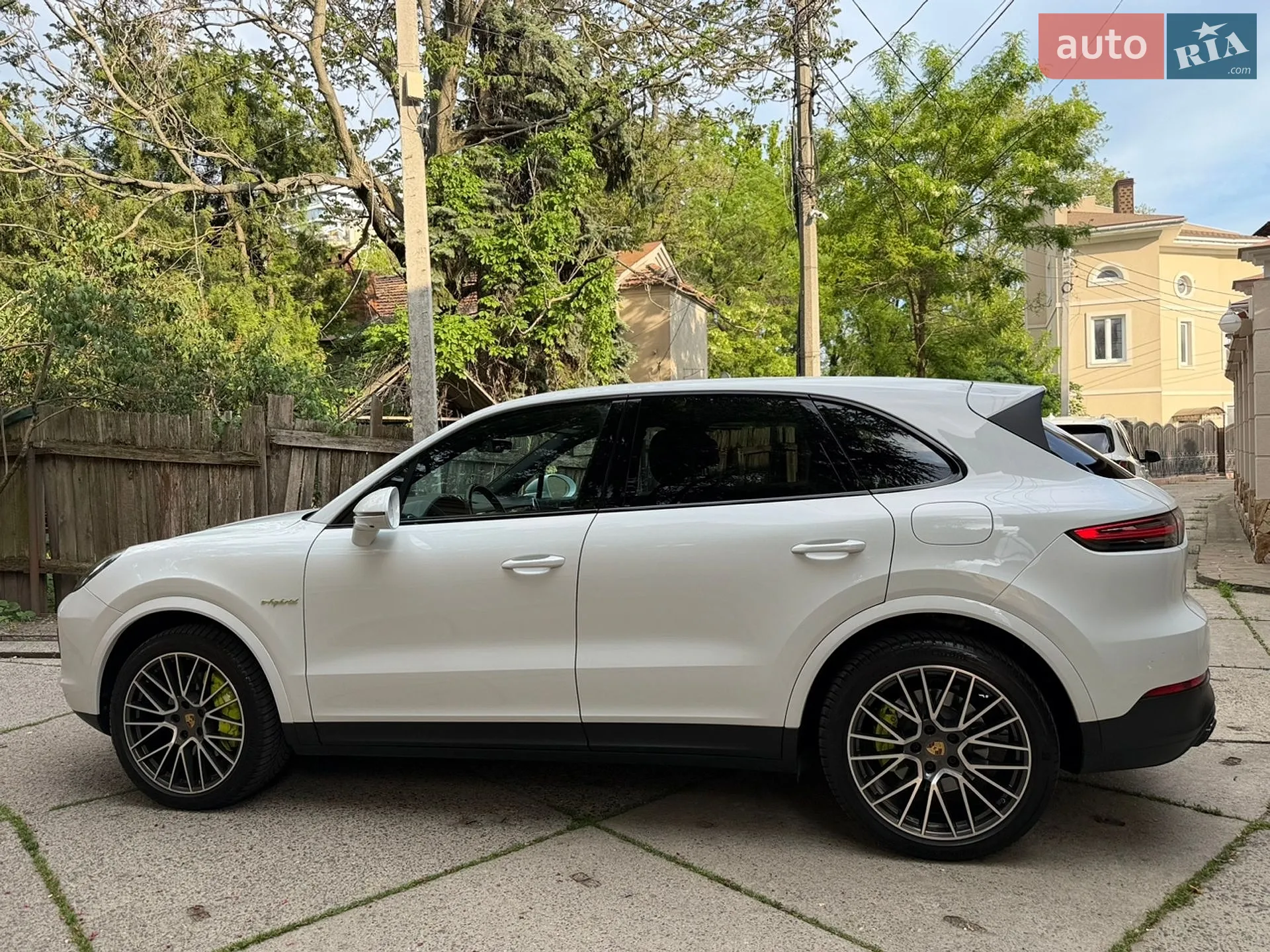 2020 Porsche Cayenne - мініатюра 14
