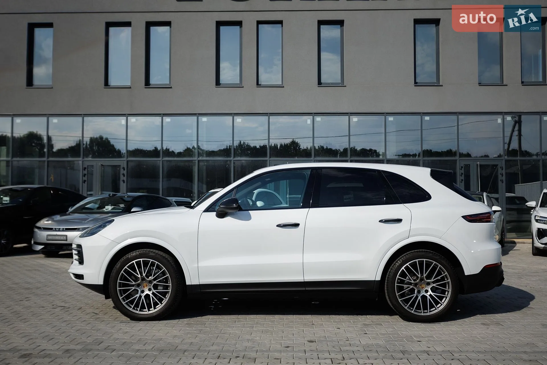 2022 Porsche Cayenne - мініатюра 6