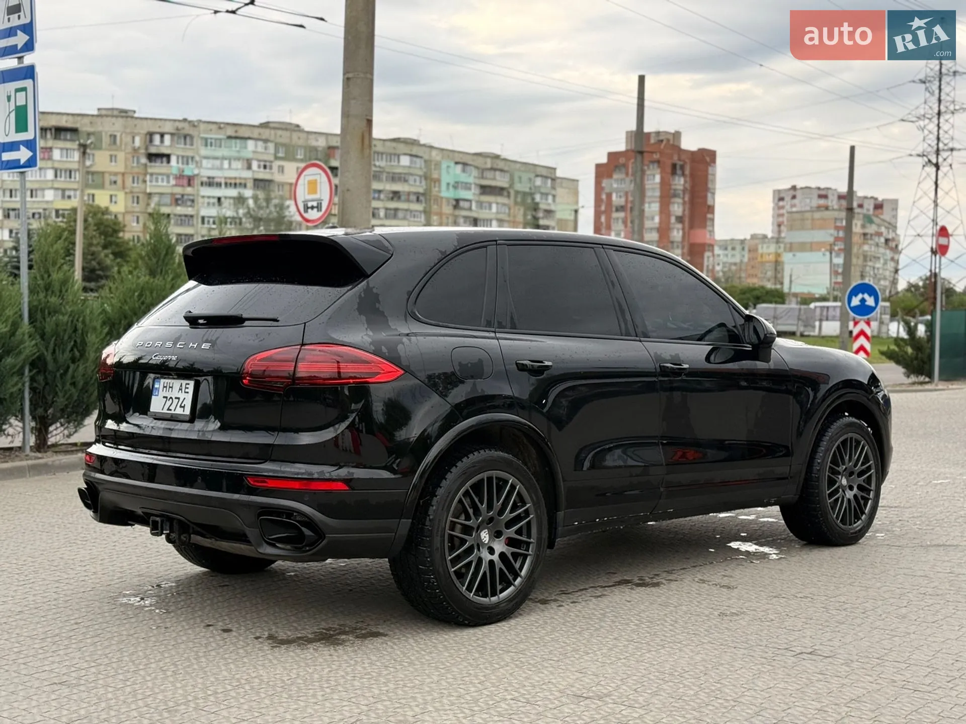 2016 Porsche Cayenne - мініатюра 6