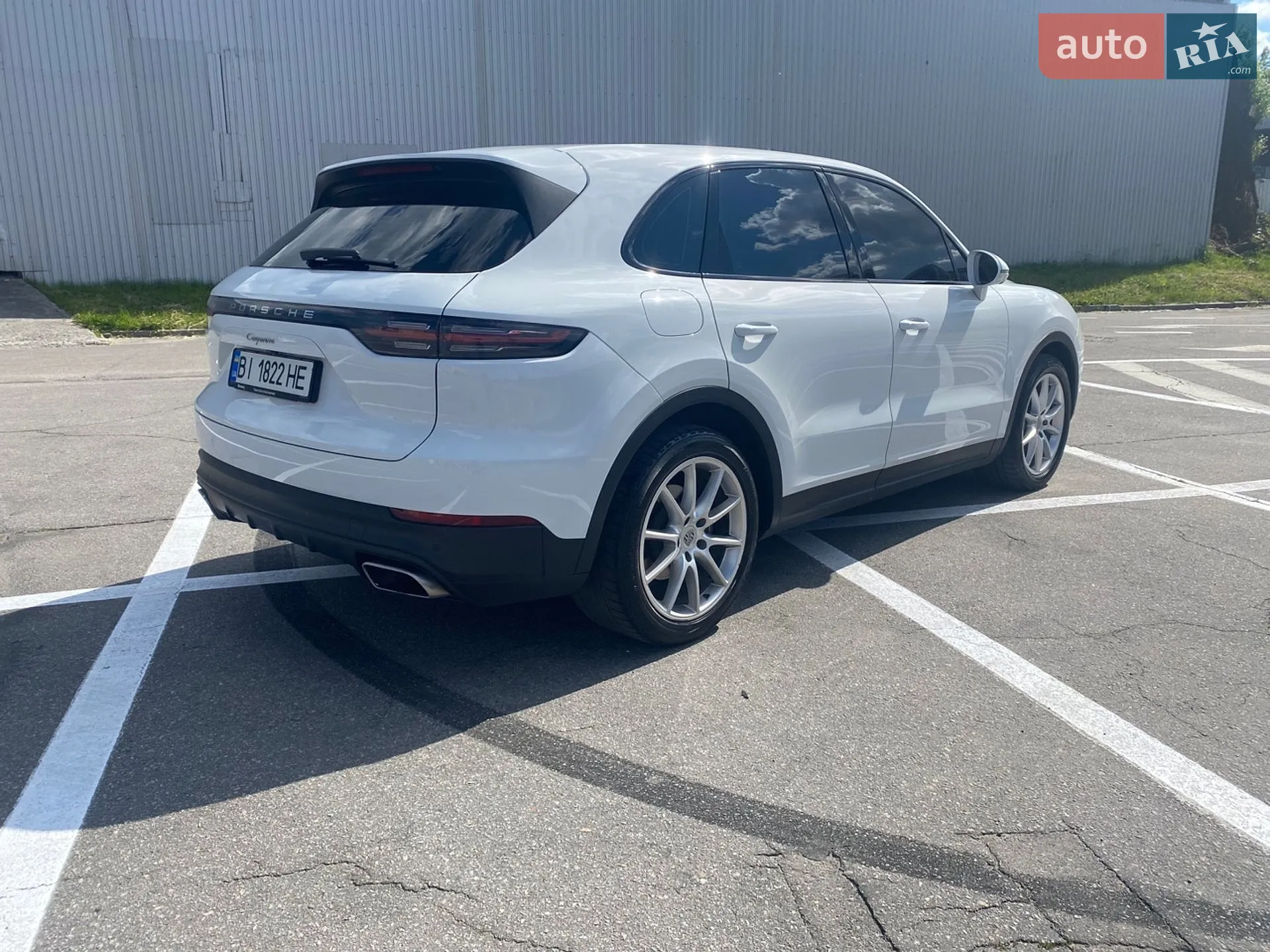 2019 Porsche Cayenne - мініатюра 9