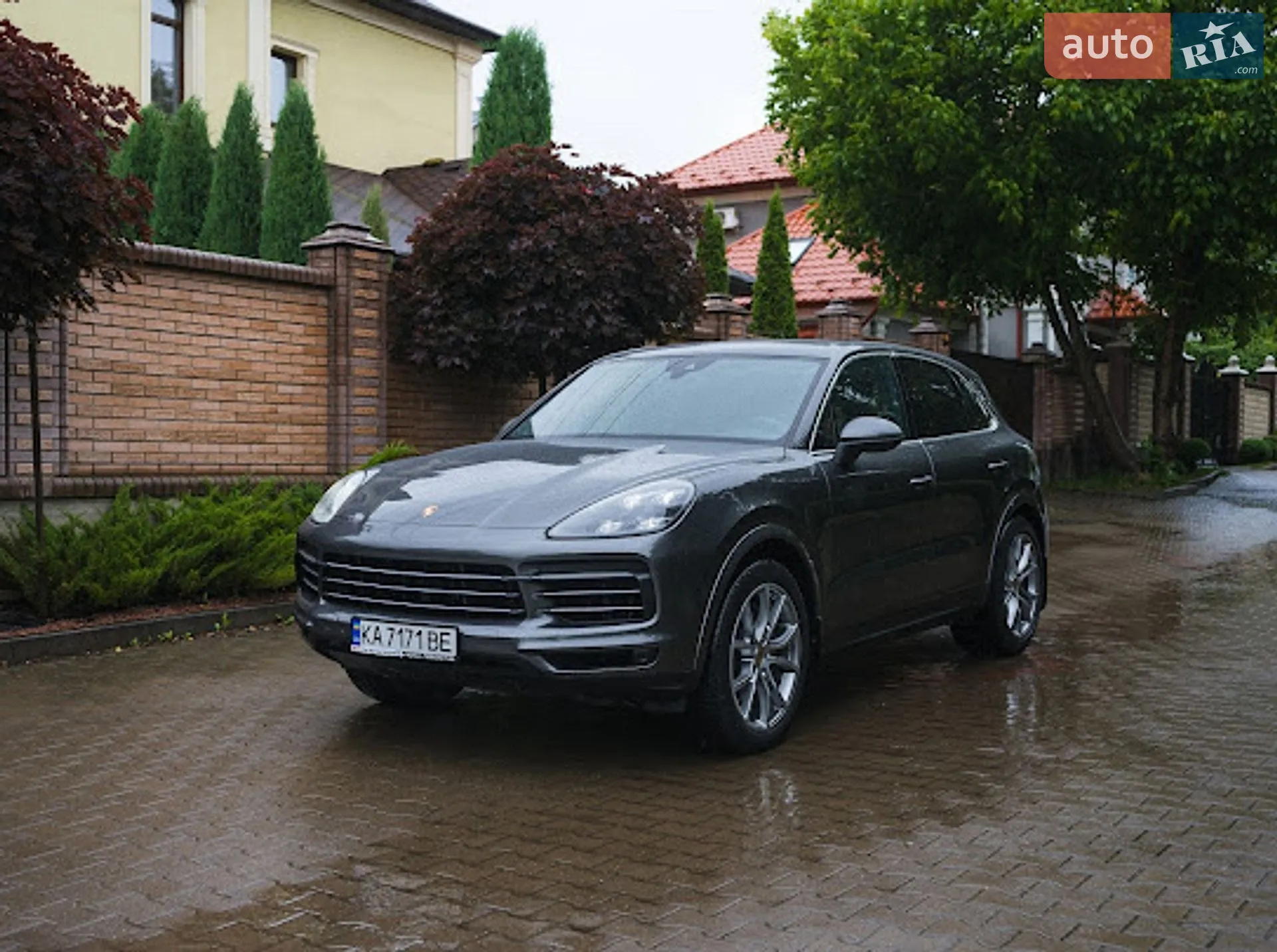 2018 Porsche Cayenne - мініатюра 2