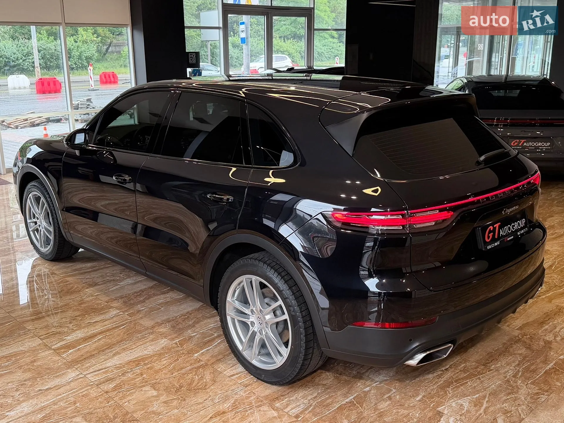 2019 Porsche Cayenne - мініатюра 11
