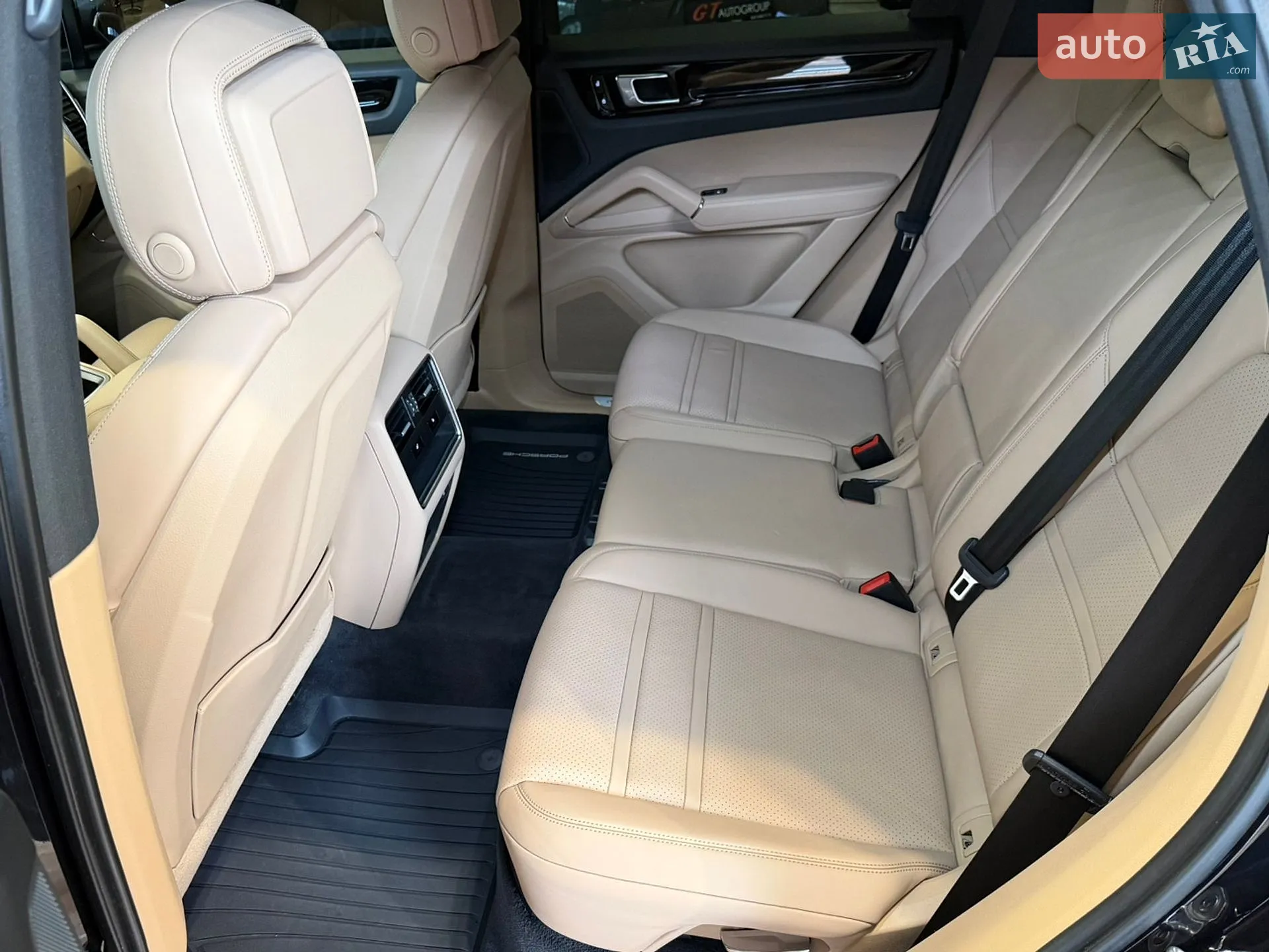 2019 Porsche Cayenne - мініатюра 42