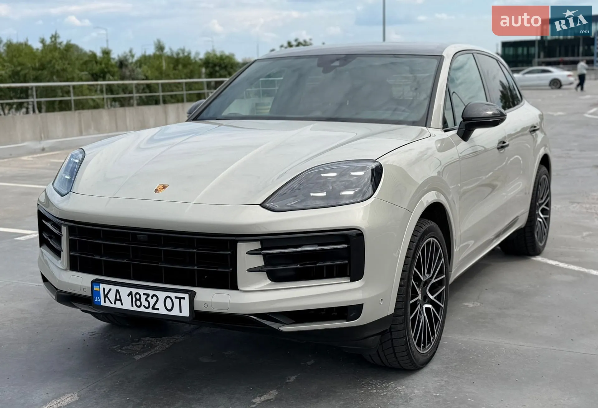 2023 Porsche Cayenne - мініатюра 3