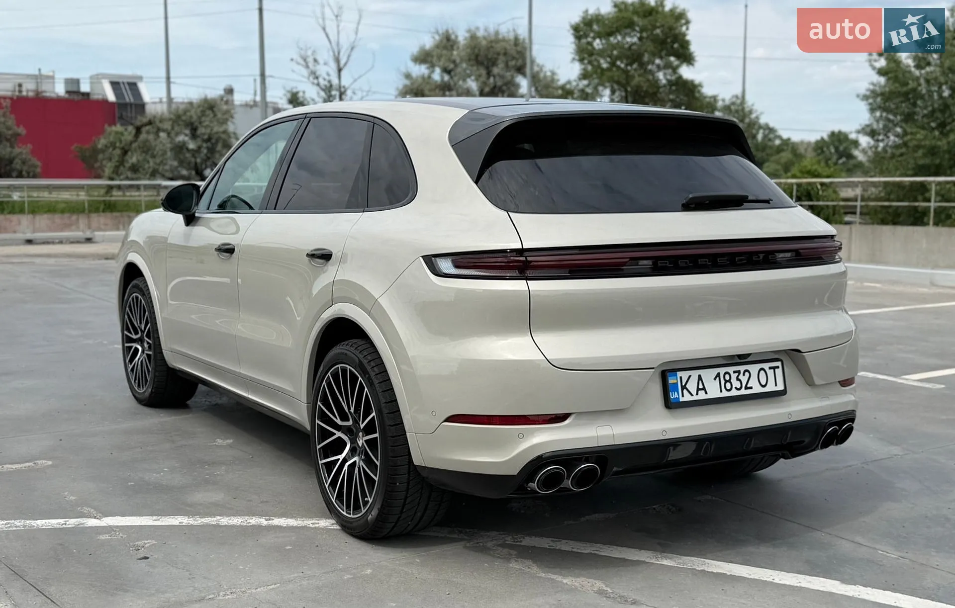 2023 Porsche Cayenne - мініатюра 9